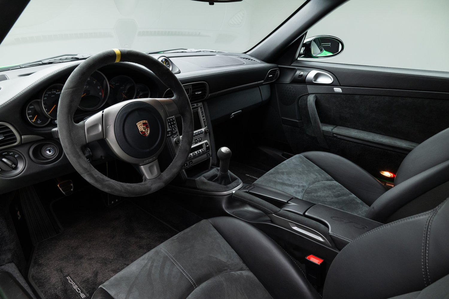 Time Capsule Porsche GT3 RS Achieves Record $498,000 Sale