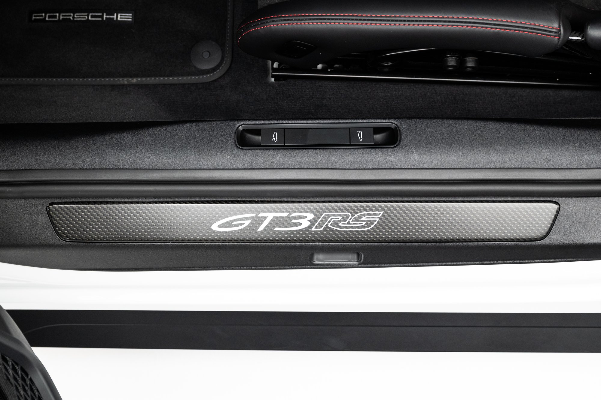 406-Mile 2023 Porsche 911 GT3 RS Sells for $367,786 on Bring a Trailer
