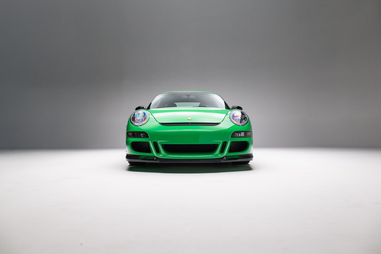 Time Capsule Porsche GT3 RS Achieves Record $498,000 Sale