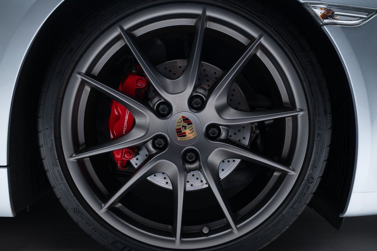 2015 Porsche Cayman GTS Sold on Bring a Trailer for $58,000