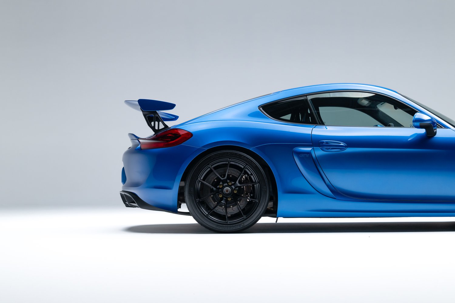 2016 Porsche Cayman GT4