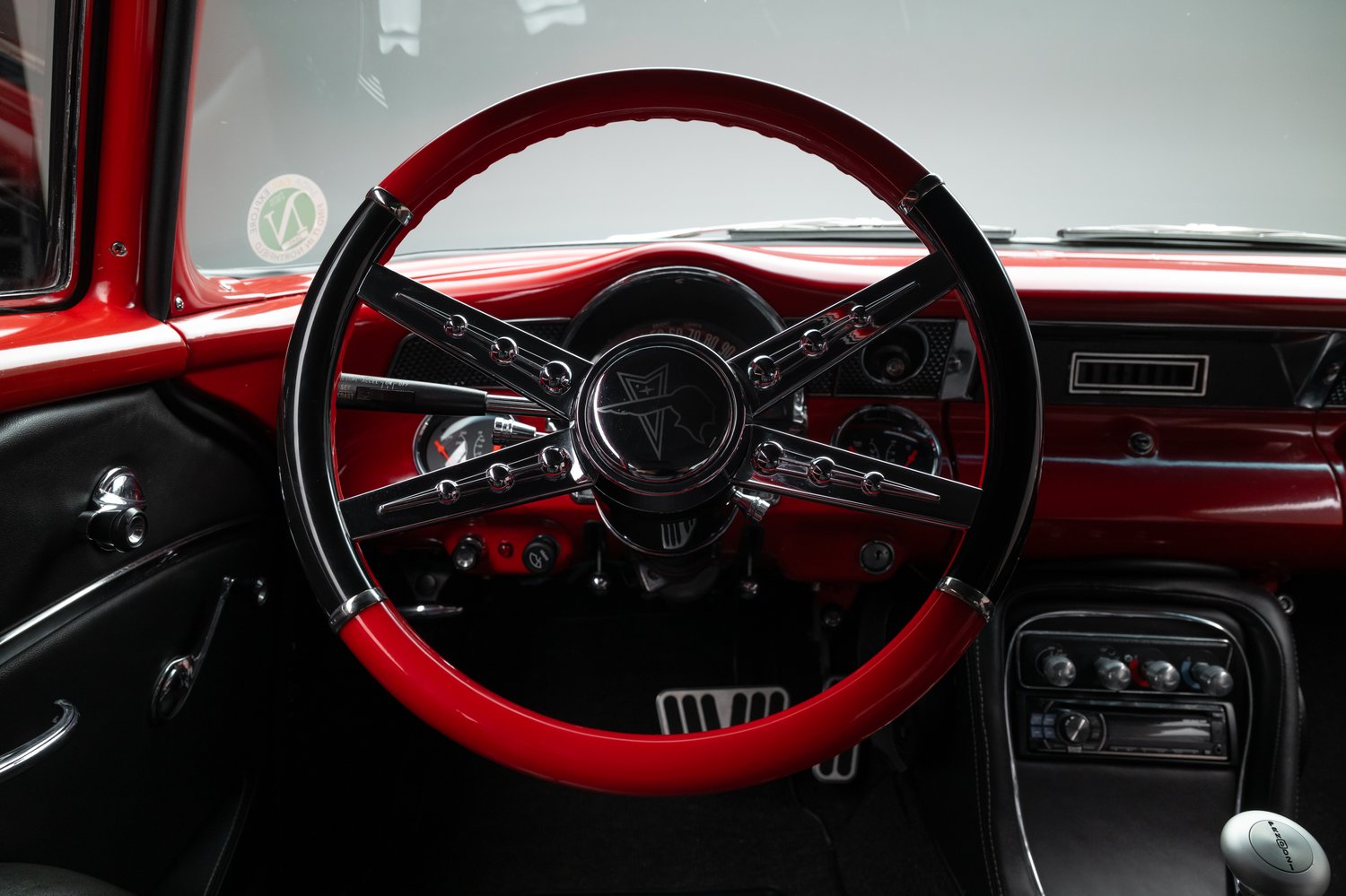 Restomod 1955 Pontiac Chieftain Sells for $35,550 on Bring a Trailer