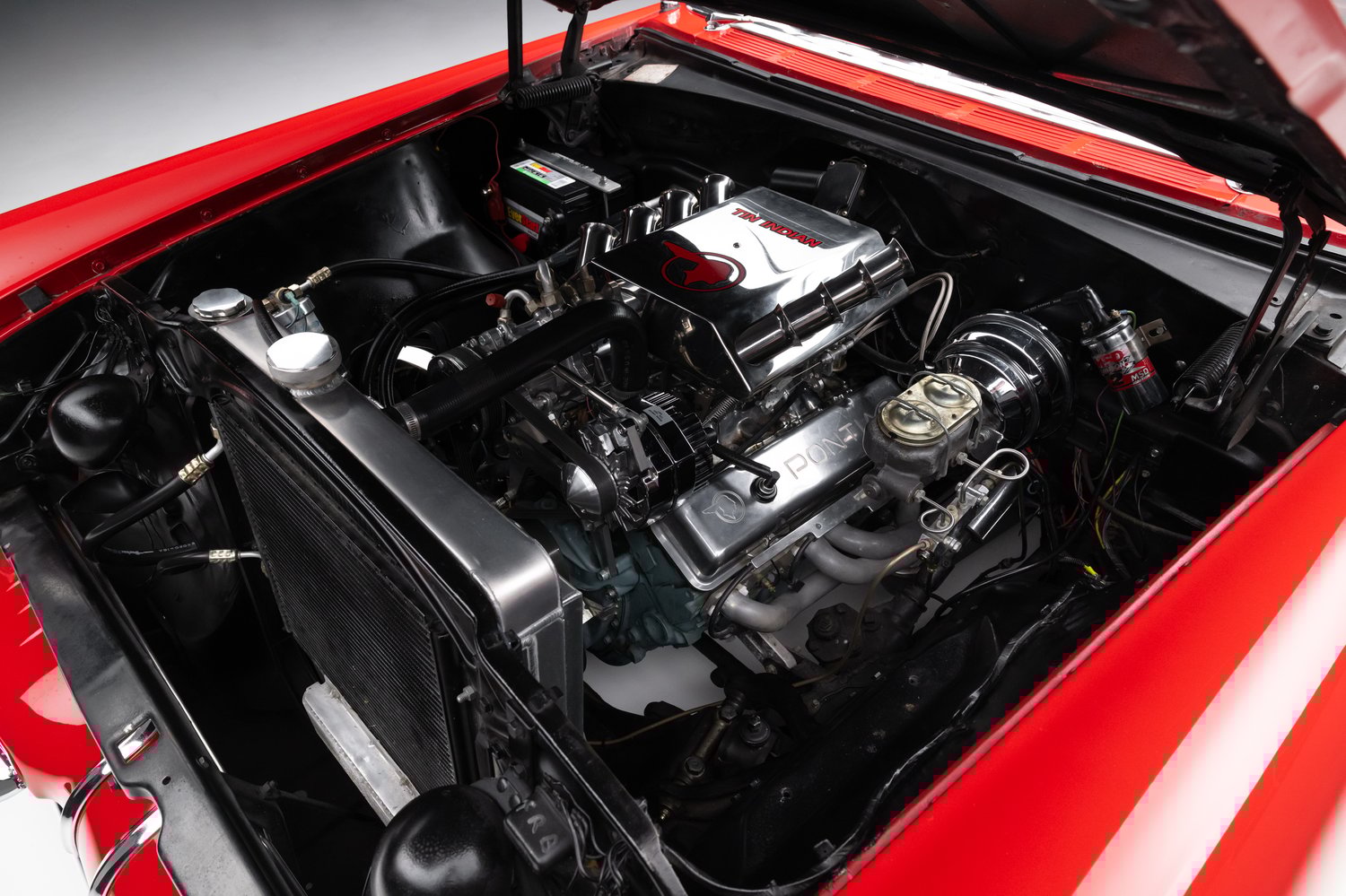 Restomod 1955 Pontiac Chieftain Sells for $35,550 on Bring a Trailer