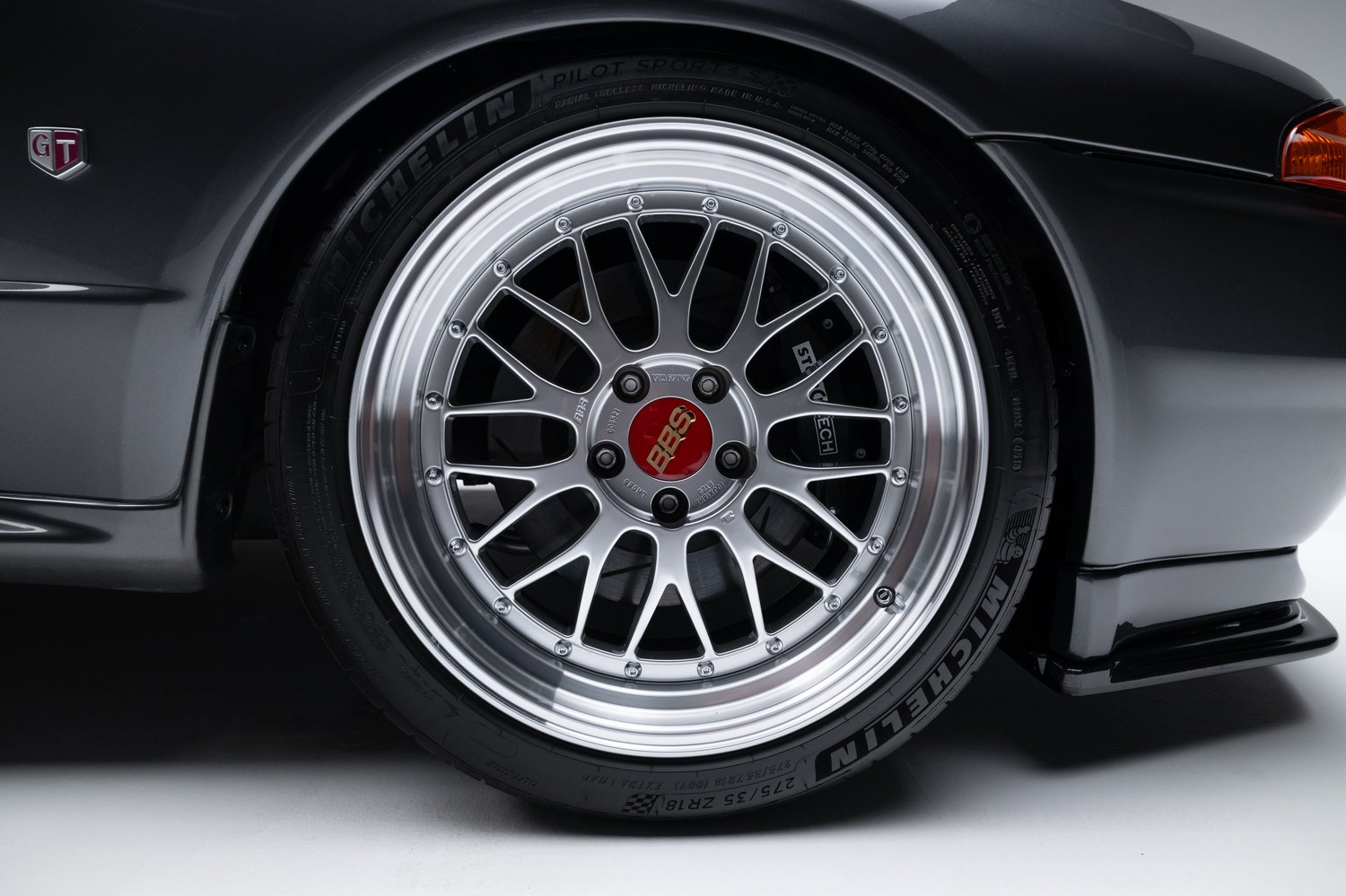 1990 Nissan Skyline GT-R