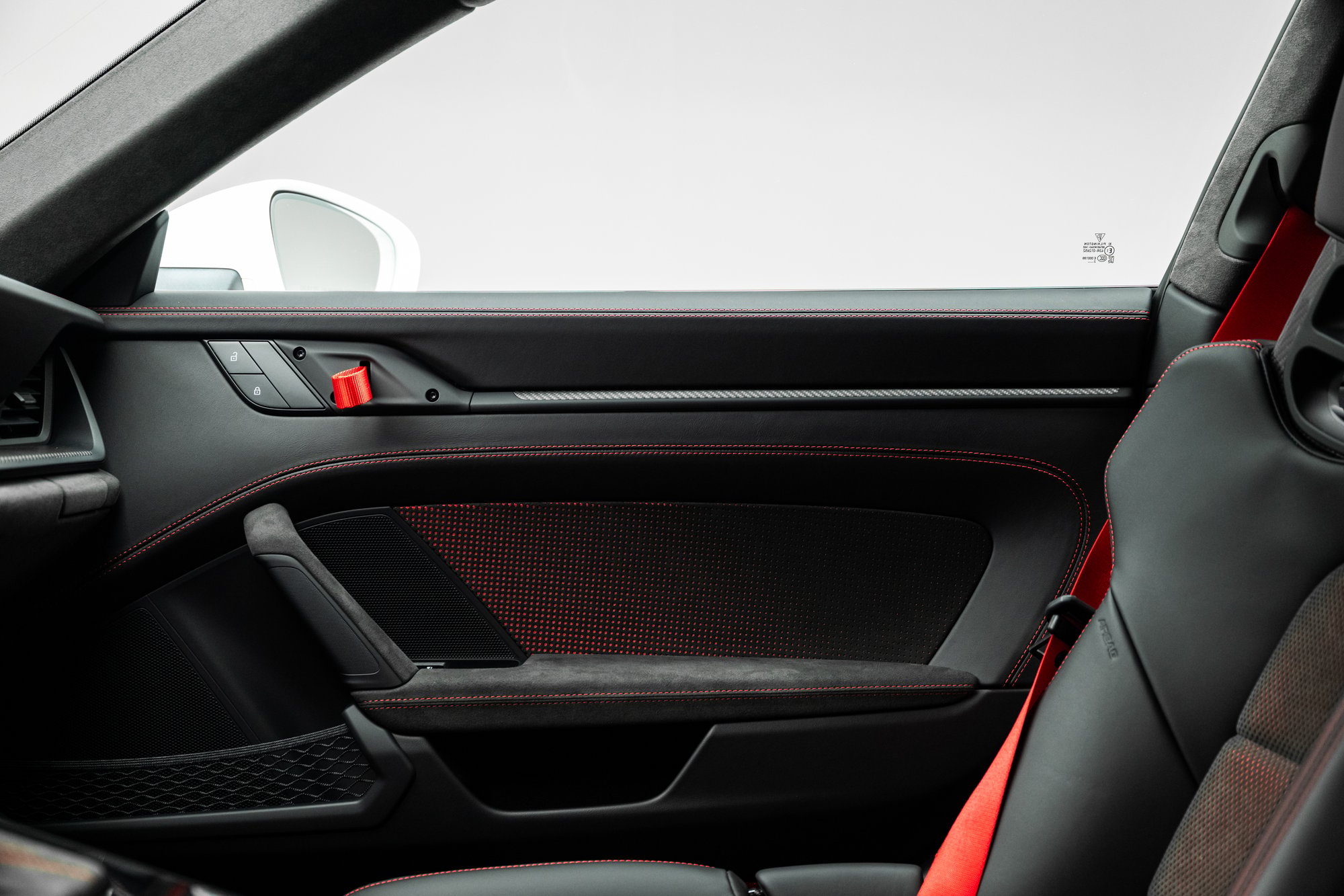 406-Mile 2023 Porsche 911 GT3 RS Sells for $367,786 on Bring a Trailer