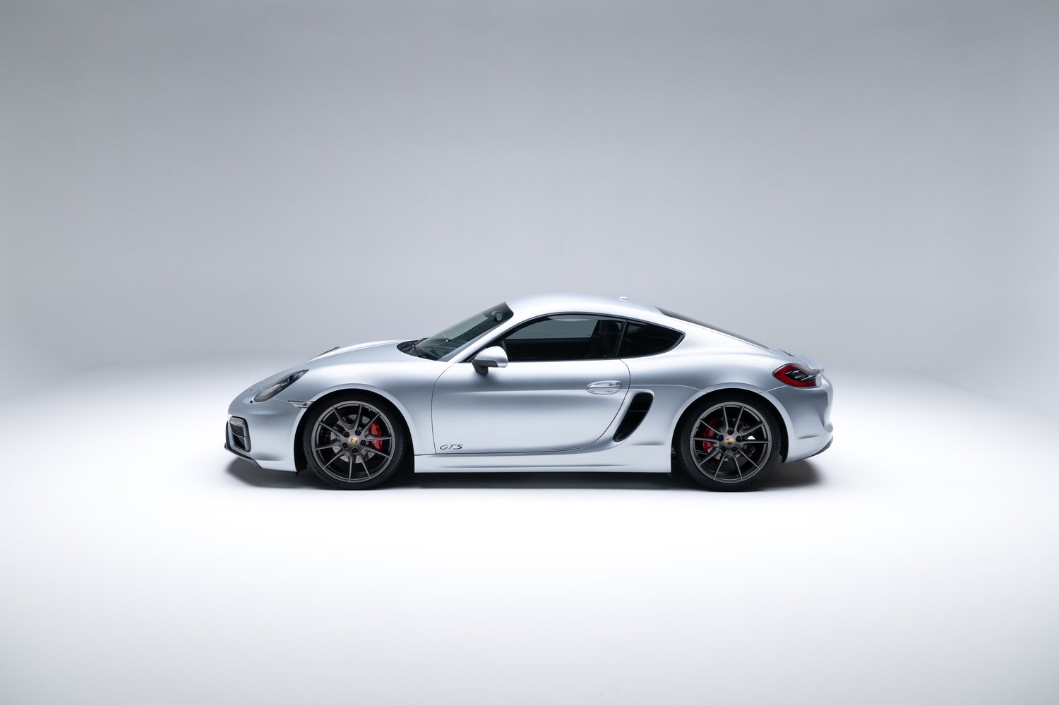 2015 Porsche Cayman GTS Sold on Bring a Trailer for $58,000