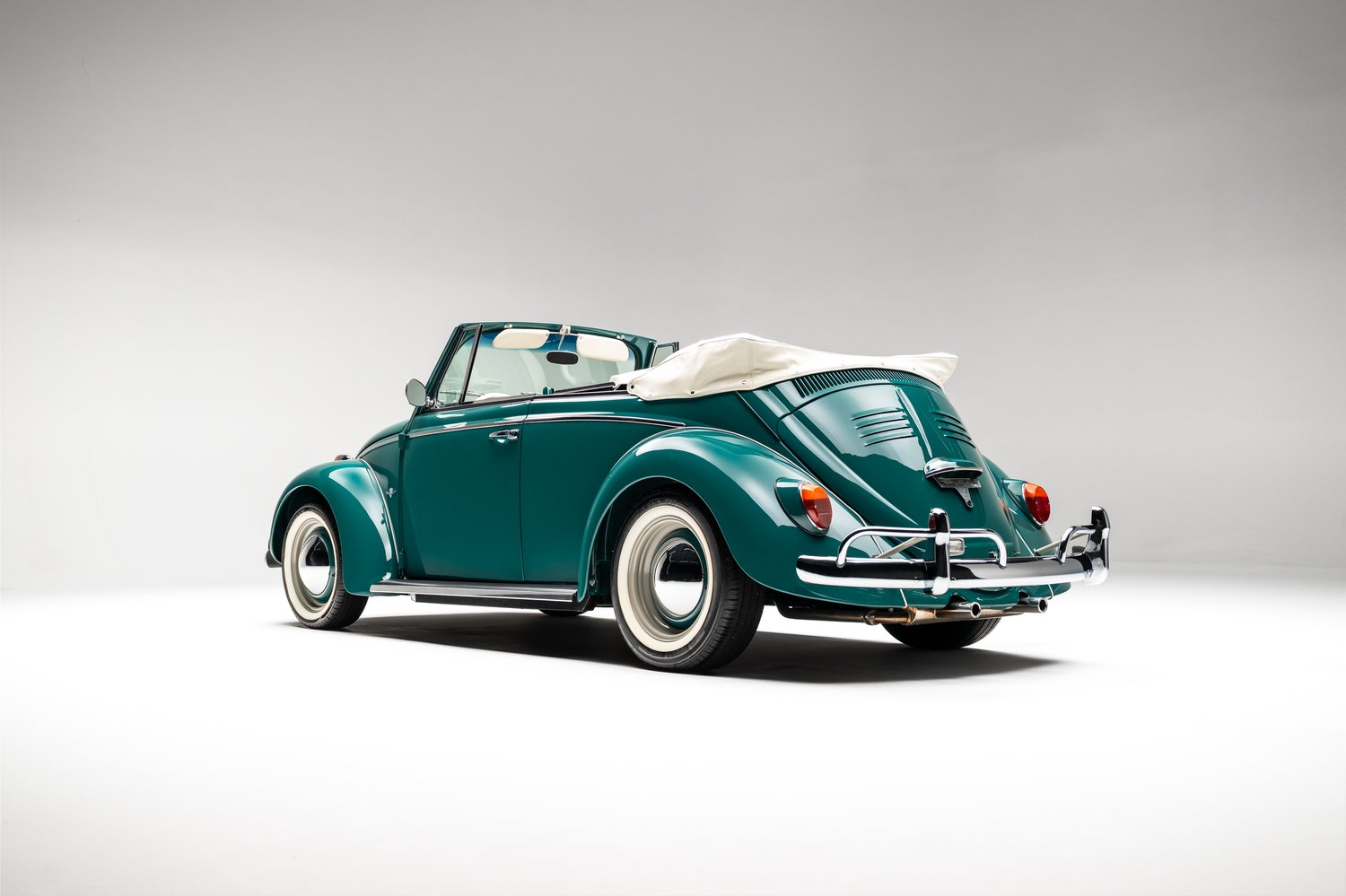 A Brazilian-Refurbished 1964 Volkswagen Beetle Convertible Comes to Bring a Trailer