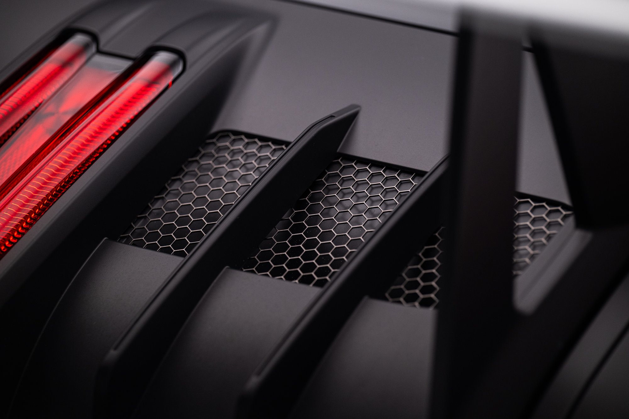 406-Mile 2023 Porsche 911 GT3 RS Sells for $367,786 on Bring a Trailer