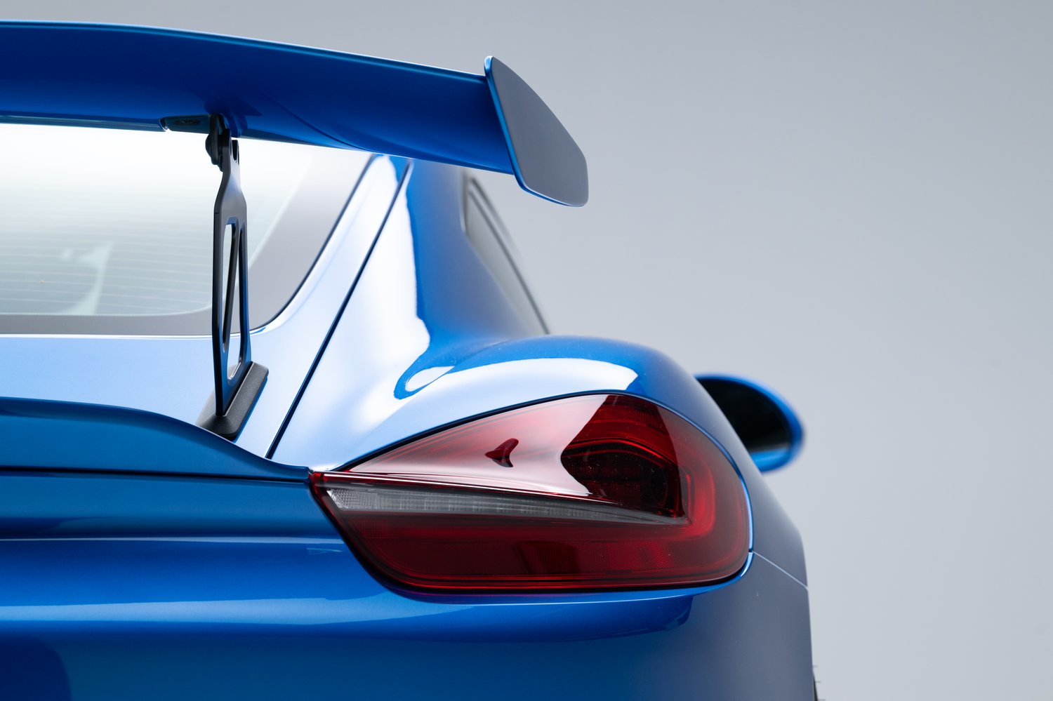 2016 Porsche Cayman GT4