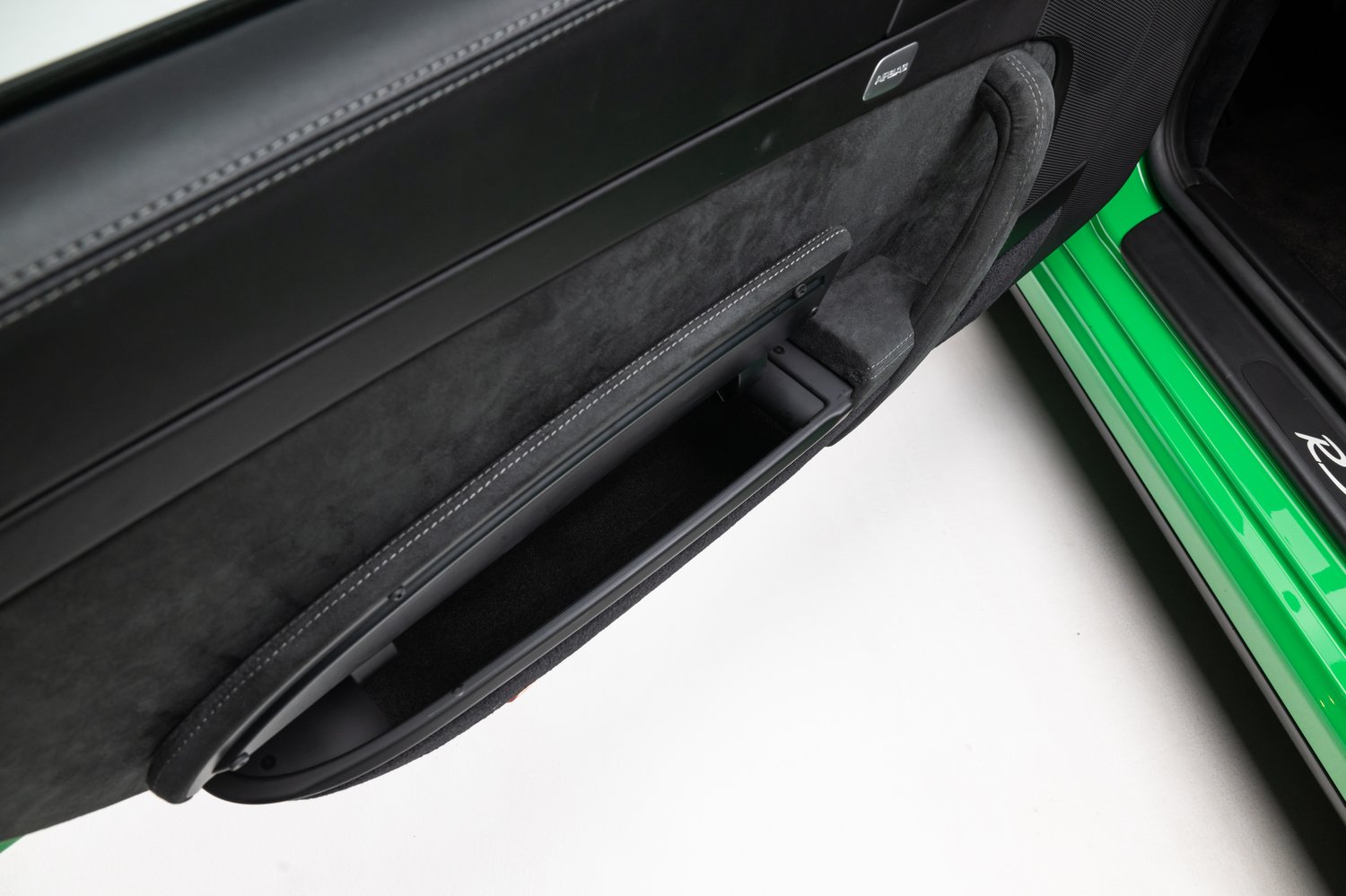 Time Capsule Porsche GT3 RS Achieves Record $498,000 Sale