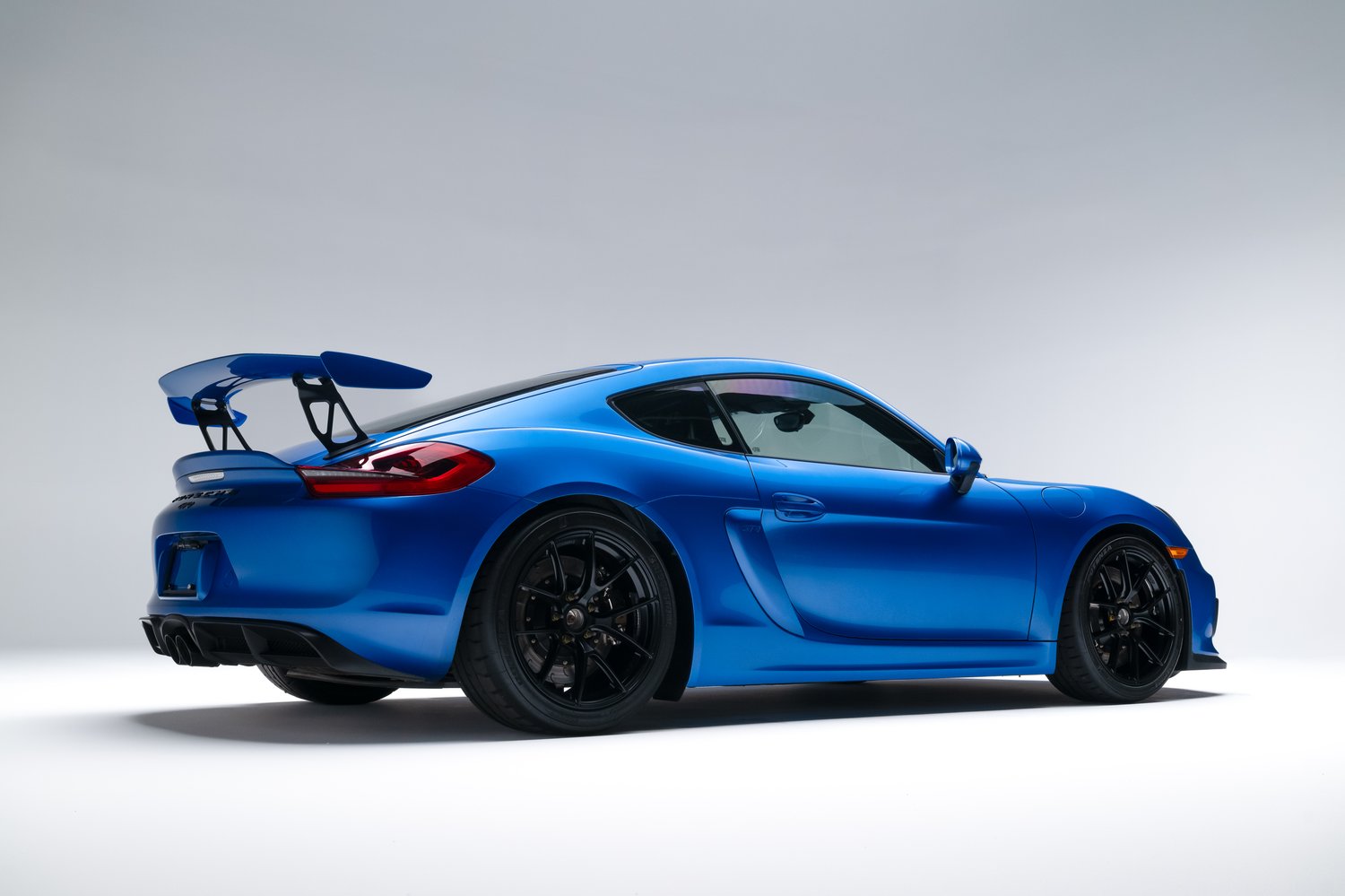 2016 Porsche Cayman GT4