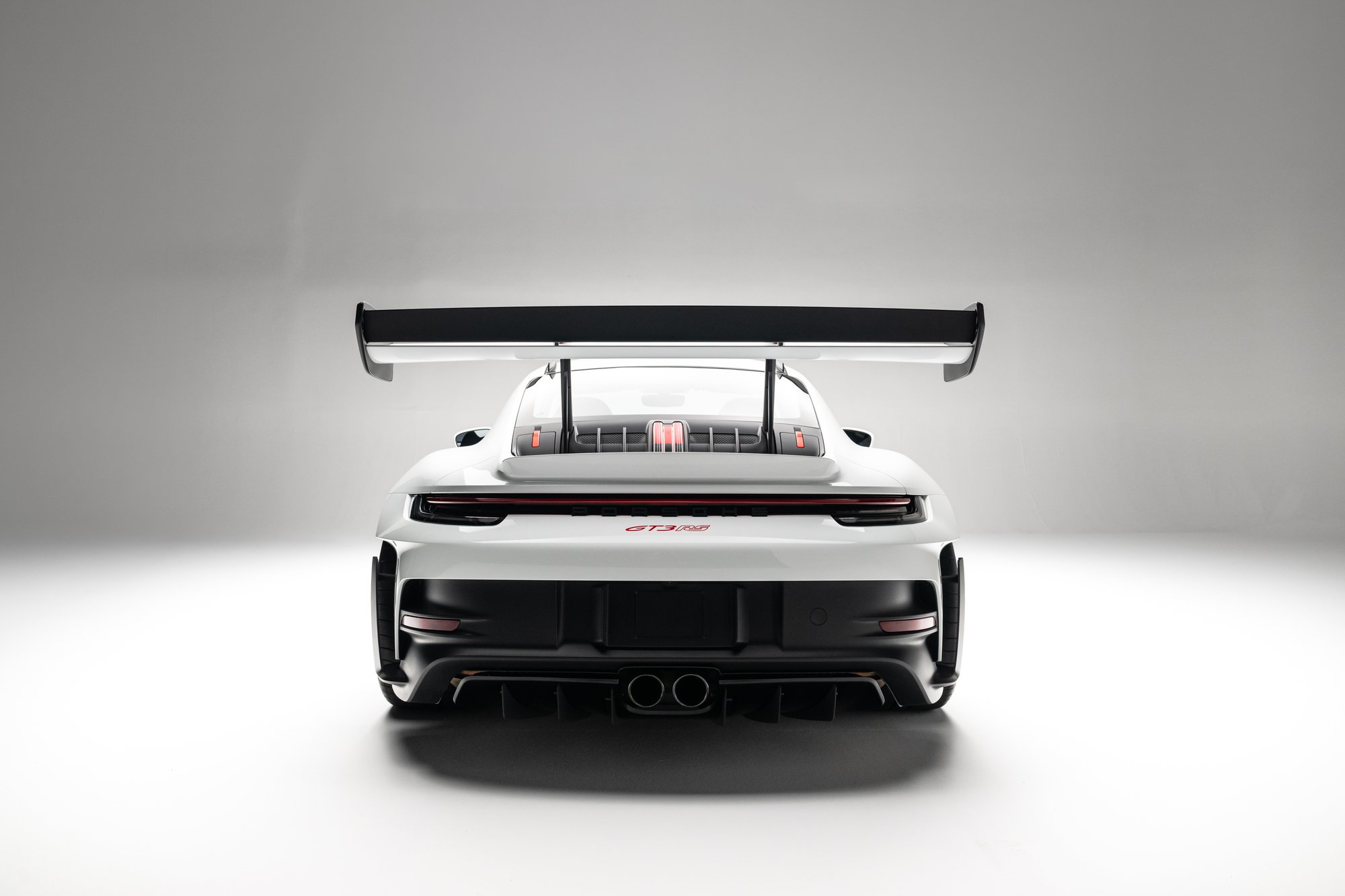 406-Mile 2023 Porsche 911 GT3 RS Sells for $367,786 on Bring a Trailer