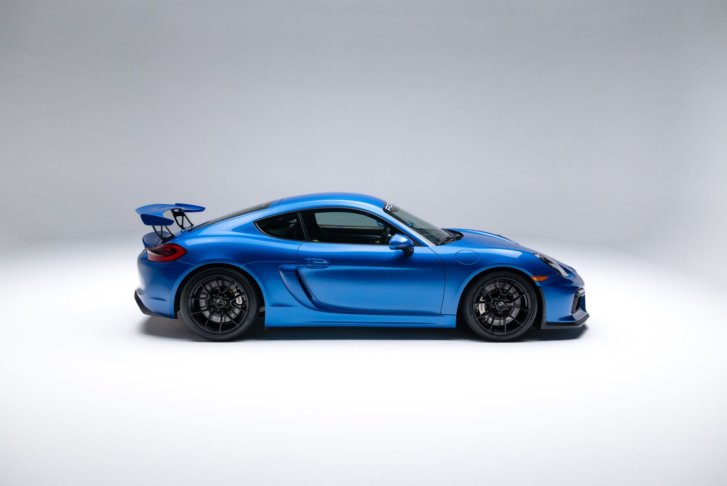 2016 Porsche Cayman GT4