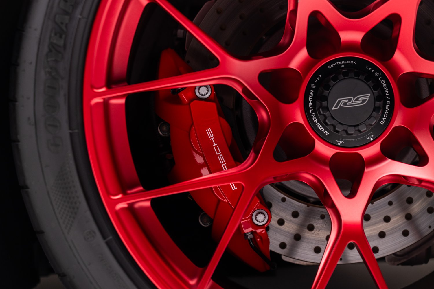 406-Mile 2023 Porsche 911 GT3 RS Sells for $367,786 on Bring a Trailer
