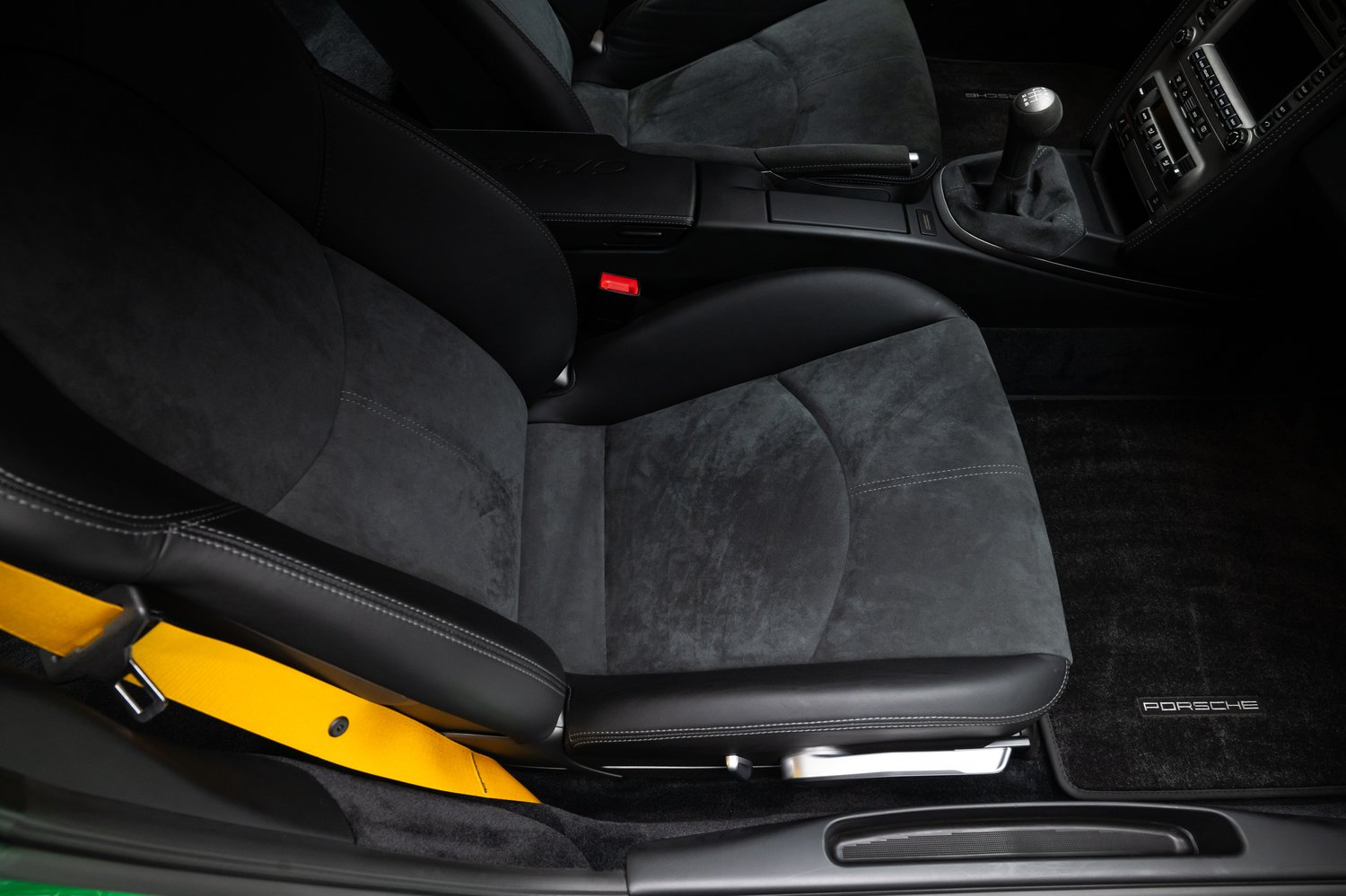 Time Capsule Porsche GT3 RS Achieves Record $498,000 Sale