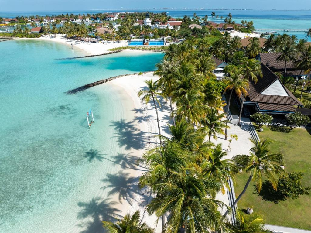 Saii Lagoon Curio Collection Hilton