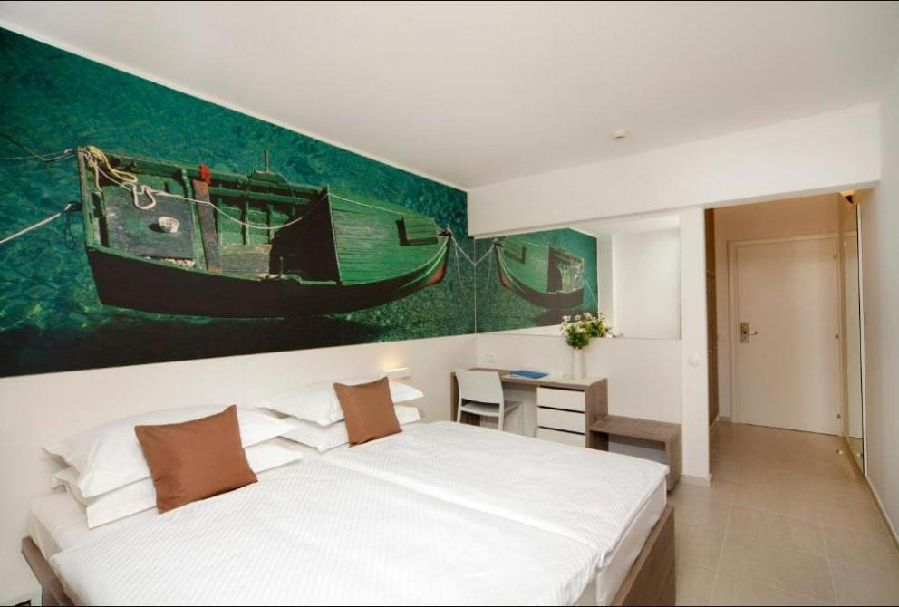 Hotel Bluesun Neptun and depandans Maslinik