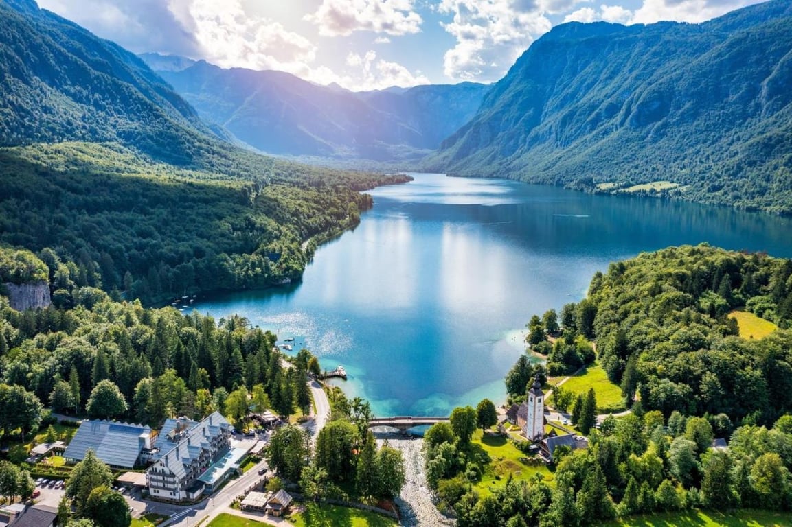 Izlet za ljubitelje prirode: Bohinj i Dolina sedam jezera