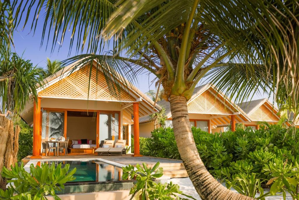 Kudafushi Resort and Spa