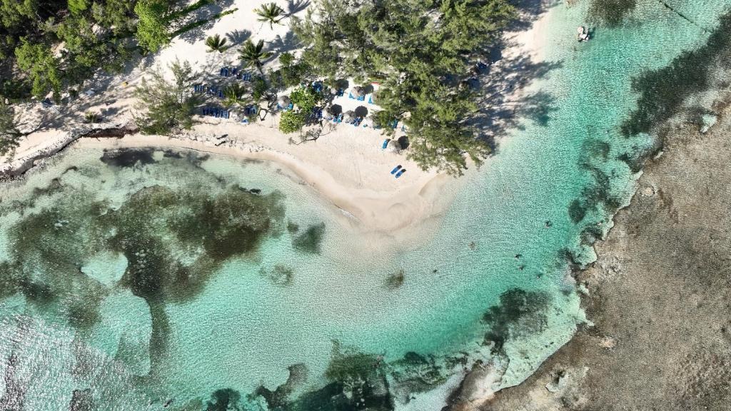 Bahia Principe Luxury Runaway Bay