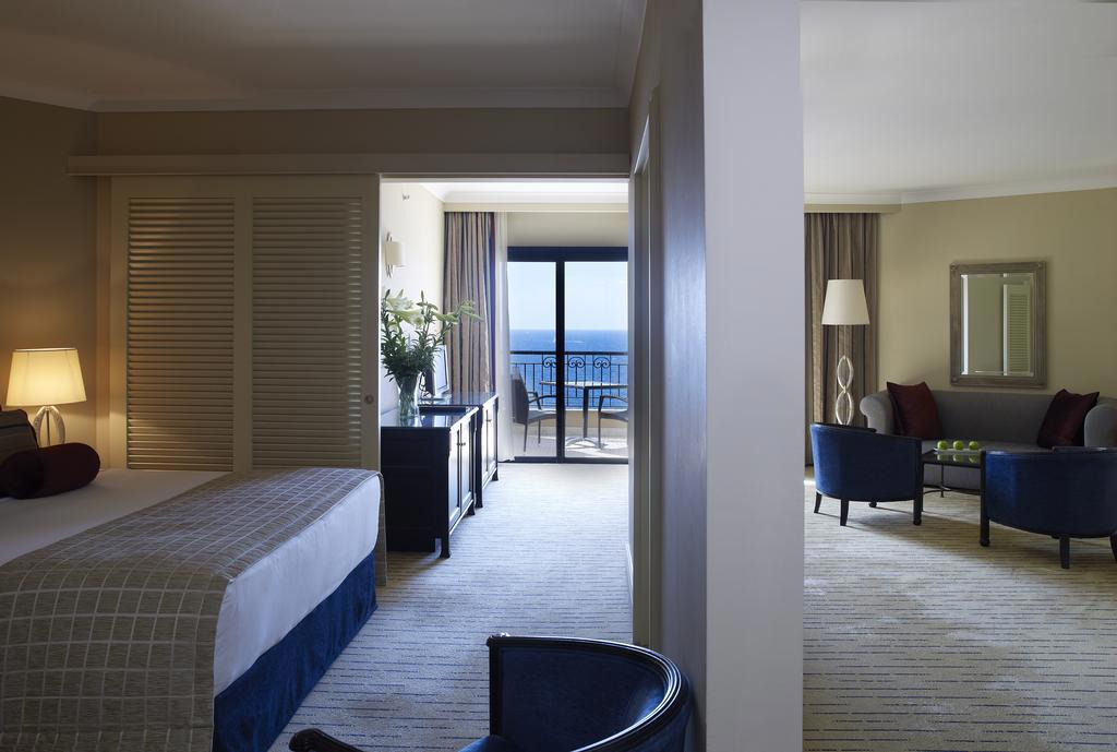 Hotel Corinthia St.Georges Bay