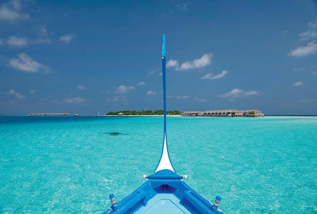 Constance Moofushi Maldives