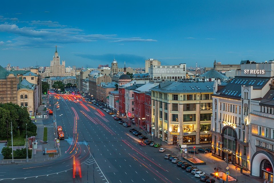 Sankt Peterburg i Moskva