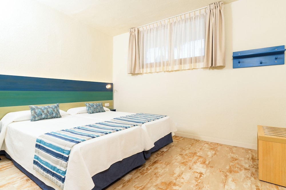 HOVIMA La Pinta Beachfront Family Hotel