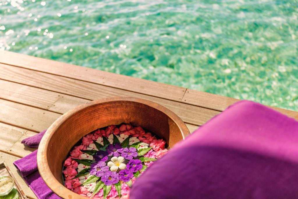 Hurawalhi Island Resort