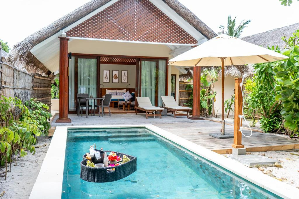 Kudafushi Resort and Spa