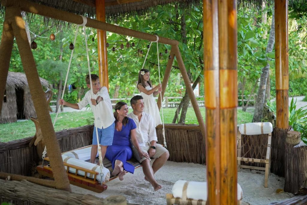 Fihalhohi Island Resort