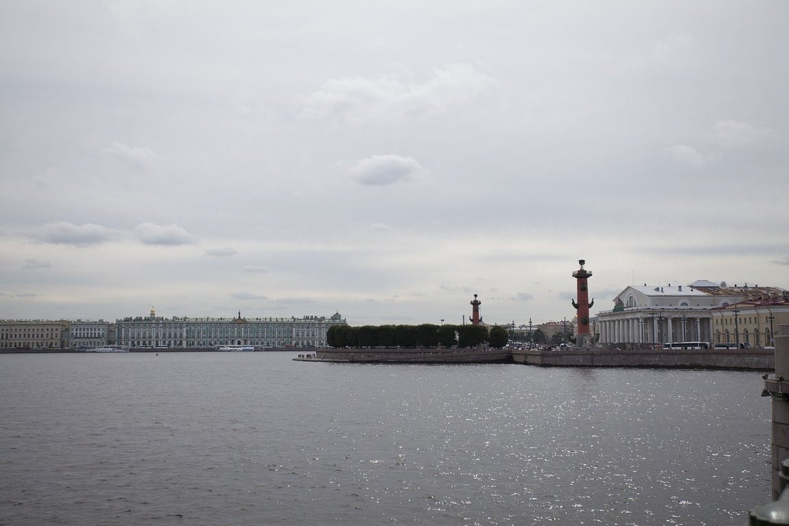 Sankt Peterburg i Moskva