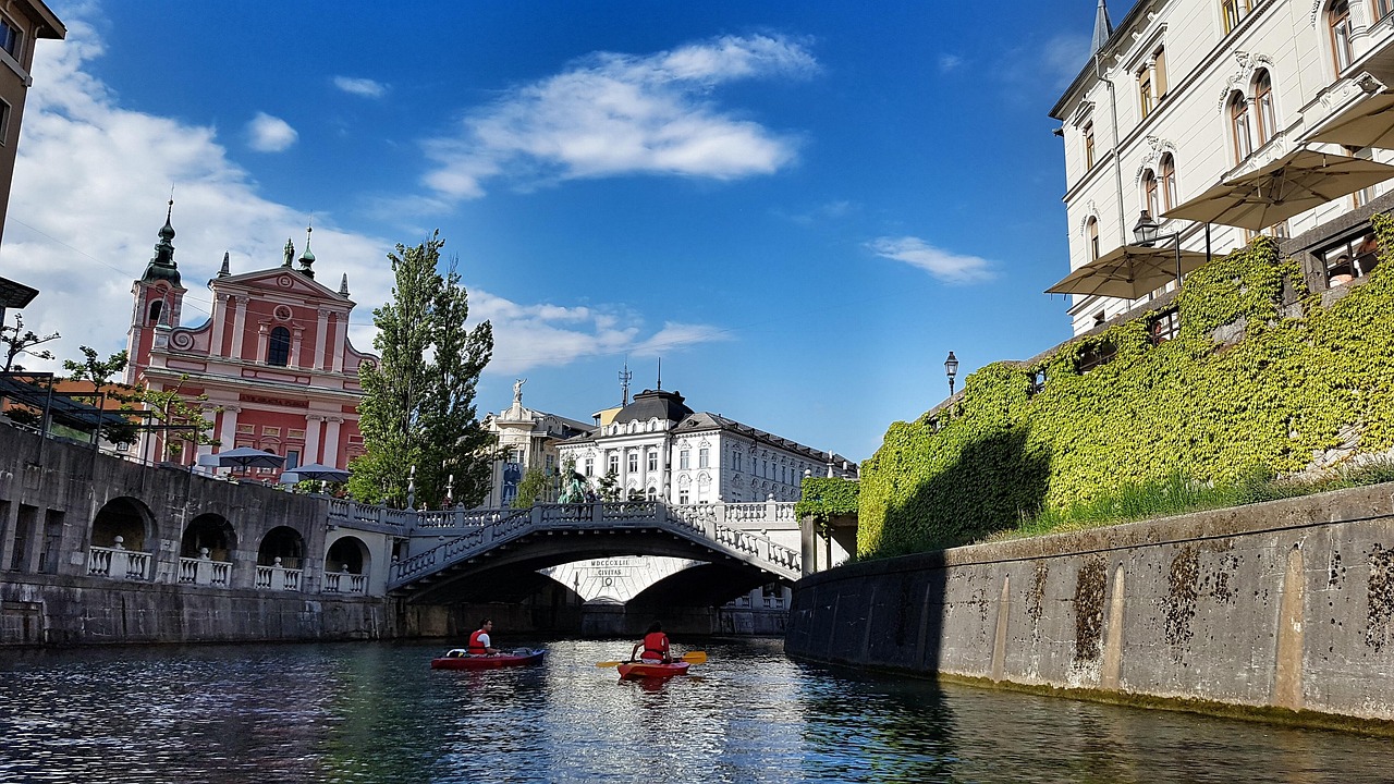 Slovenija - Skijanje i sankanje