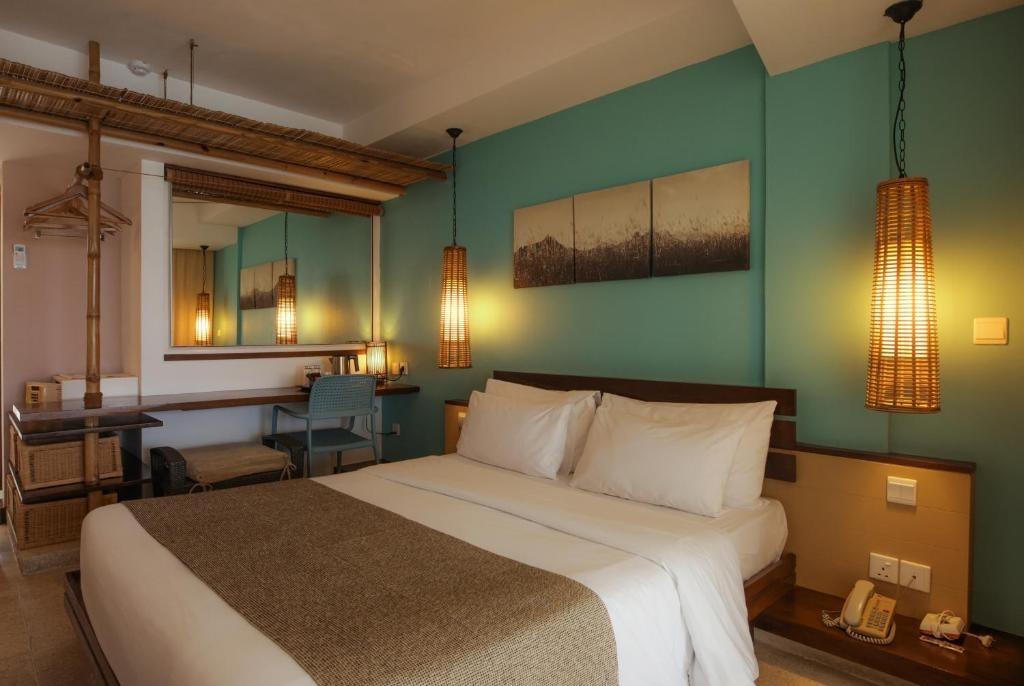 Laguna Beach Hotel and Spa