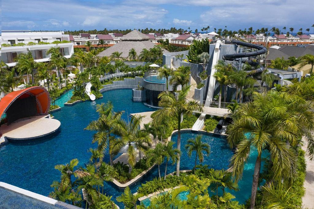 Dreams Onyx Resort and Spa