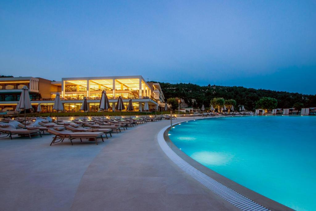 Ammoa Luxury Hotel & Spa Reosrt