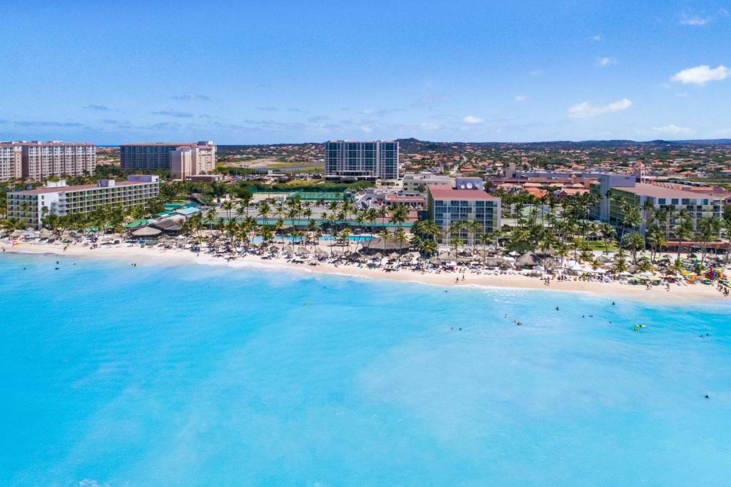 Holiday Inn Resort Aruba Resort