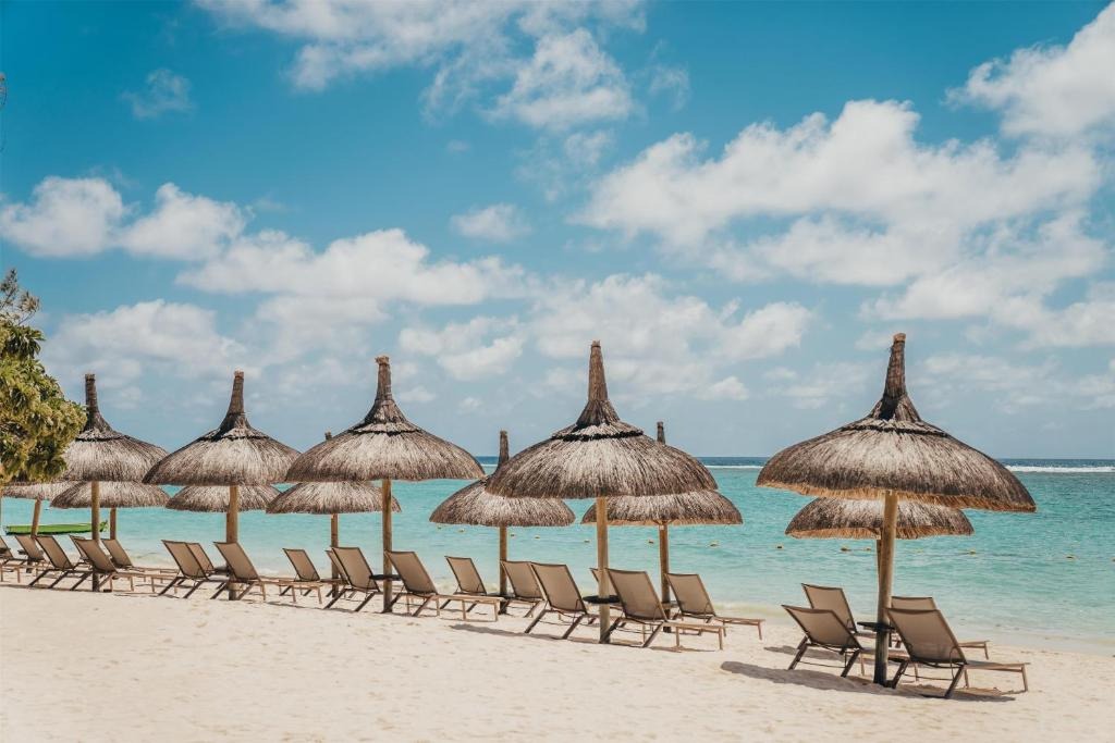 Crystals Beach Resort Belle Mare