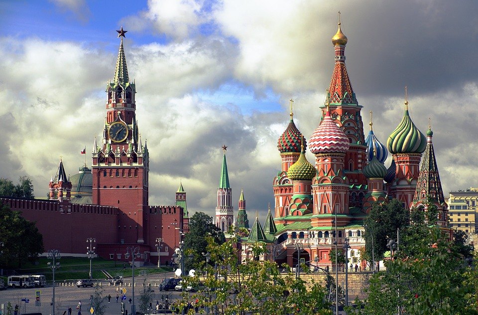 Sankt Peterburg i Moskva