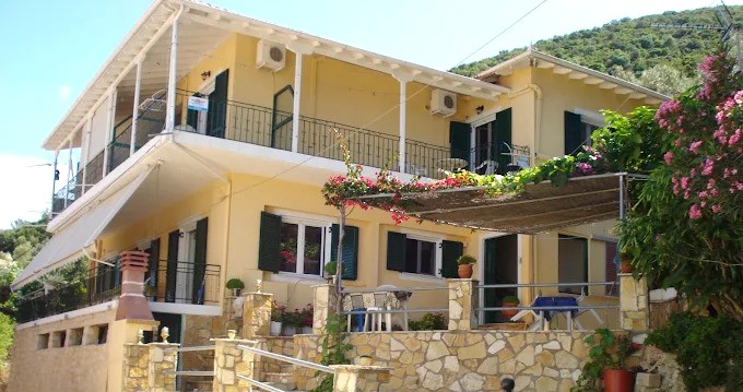 Vila Rania & Ektoras