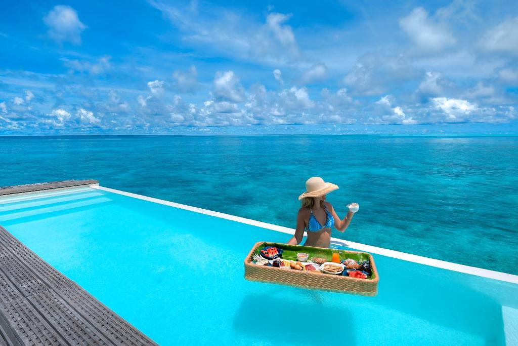Diamonds Thudufushi
