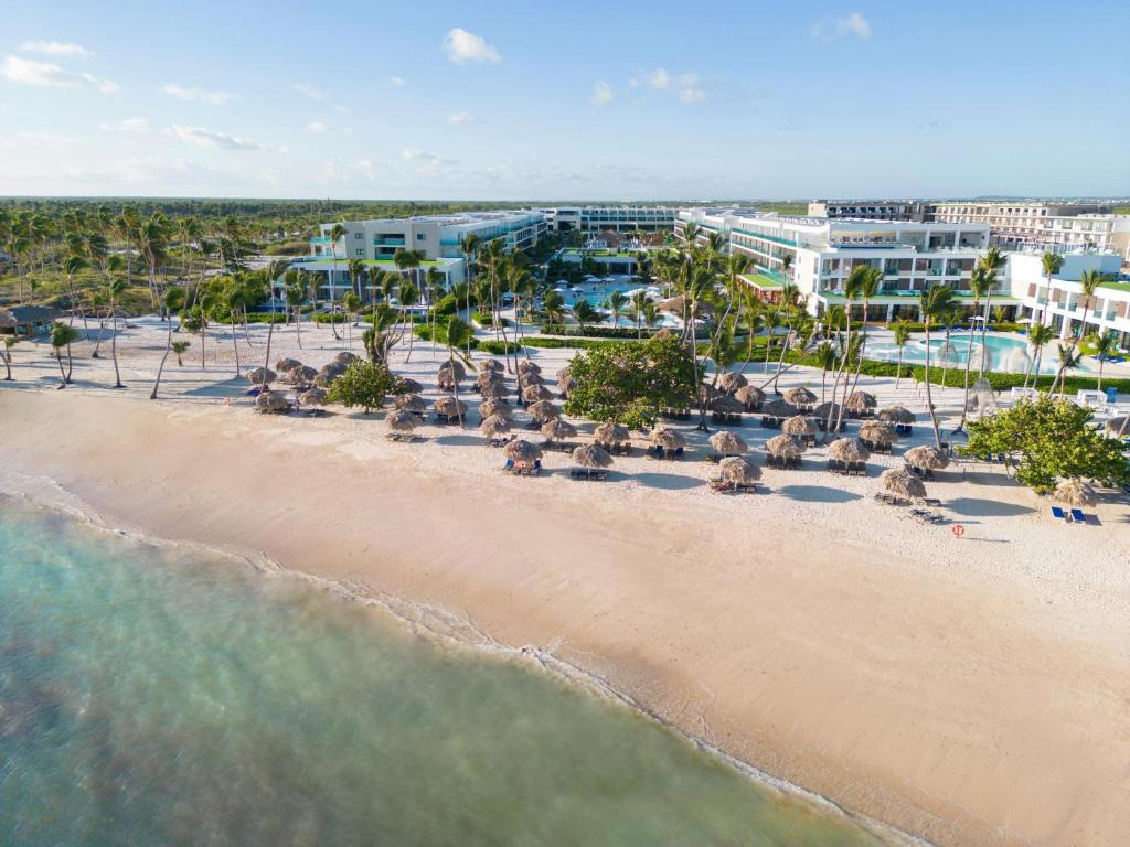 Serenade Punta Cana Beach Resort