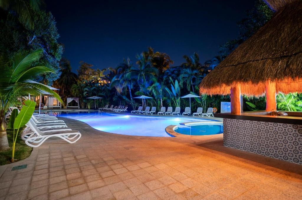 Viva Wyndham Maya