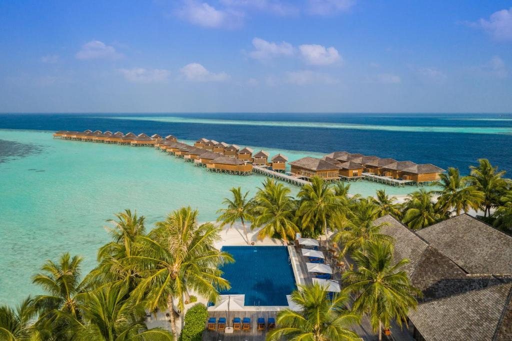 Vilamendhoo Island Resort and Spa