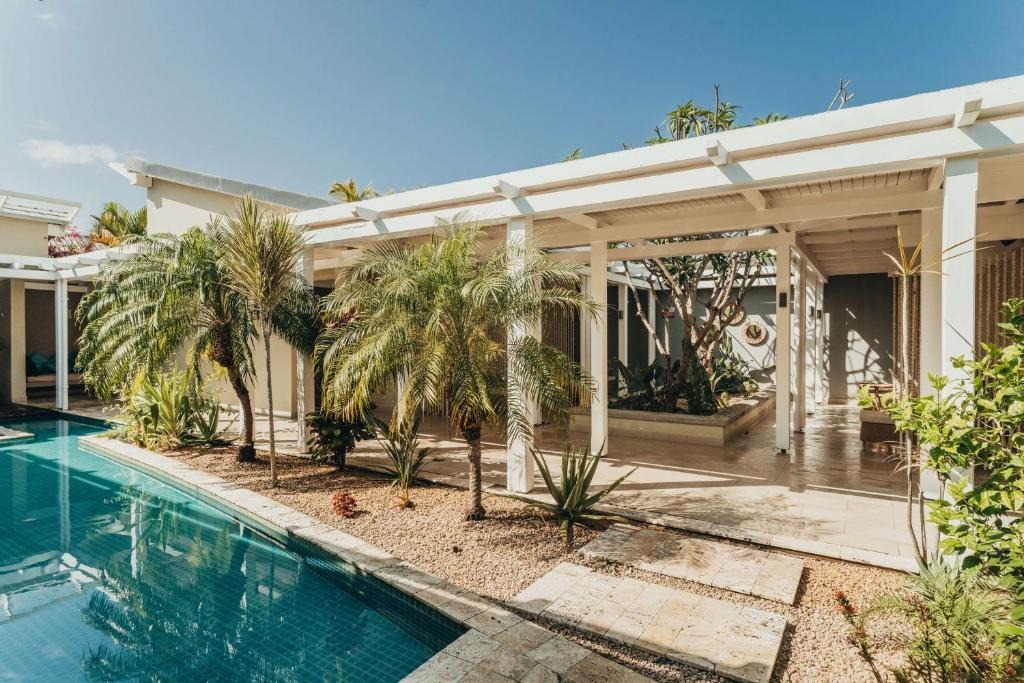 Radisson Blu Azuri Resort and Spa