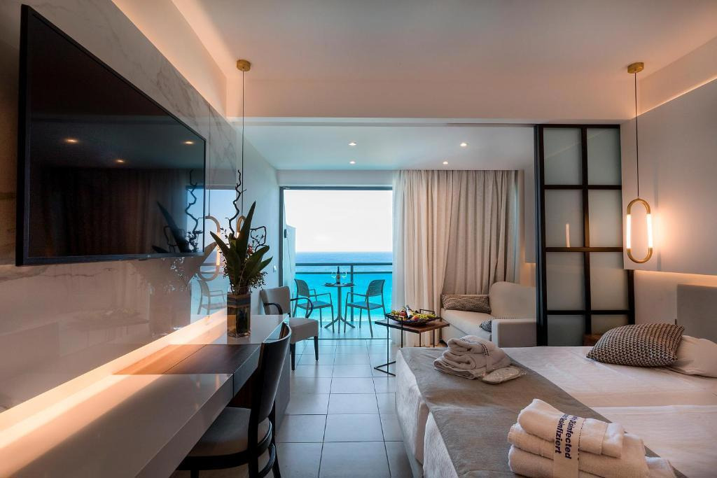 Hotel Calypso Beach