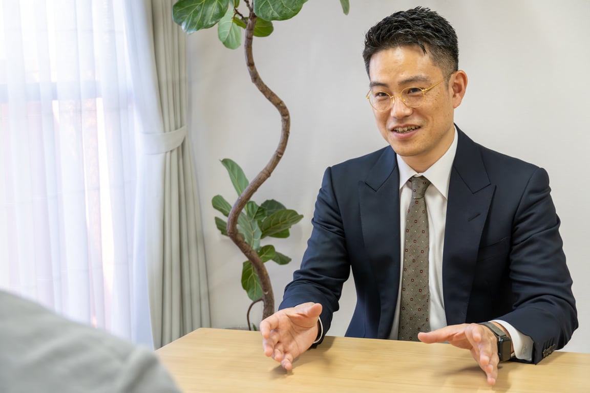 インタビューイー内藤さんの写真