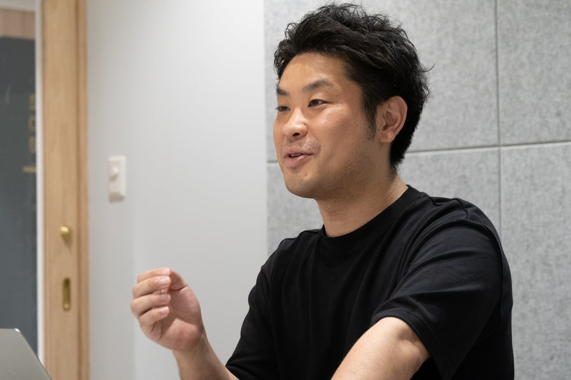 インタビューイー小松崎さんの写真