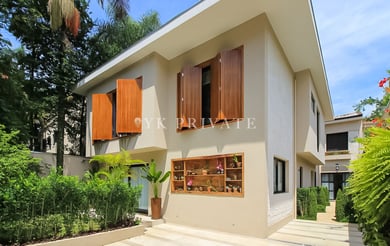 Imobiliária Jardim Europa: Casa Assobradada 3 Dormitórios à venda, 500m – Jardim Europa – São Paulo | PI9462