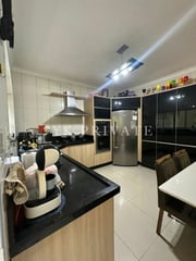 Imagem 5 da Casa assobradada em Jardim Santa Mena, a YK Private é a sua imobiliária em Jardim Santa Mena, Zona Oeste de São Paulo